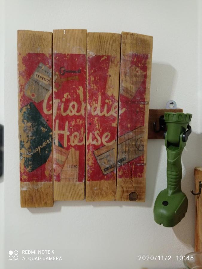 Giordiehouse2 Латина Екстер'єр фото